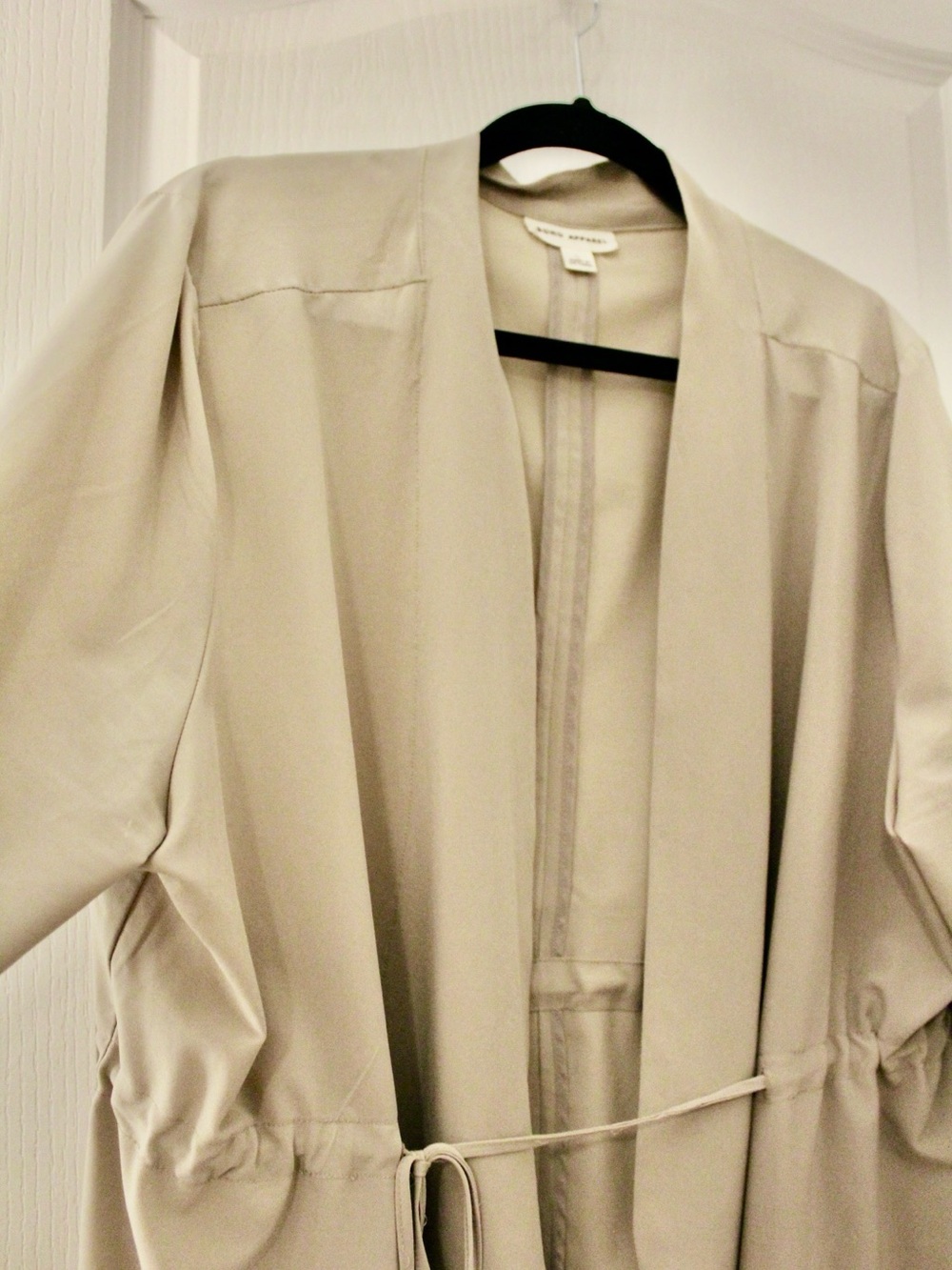 Women’s Lightweight Open Front Trench Style Jacket - Cream